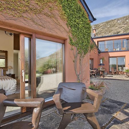Dolphin Beach House Hotel Clifden Esterno foto
