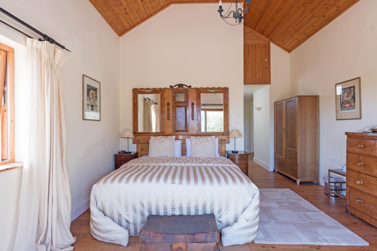 Dolphin Beach House Hotel Clifden Esterno foto
