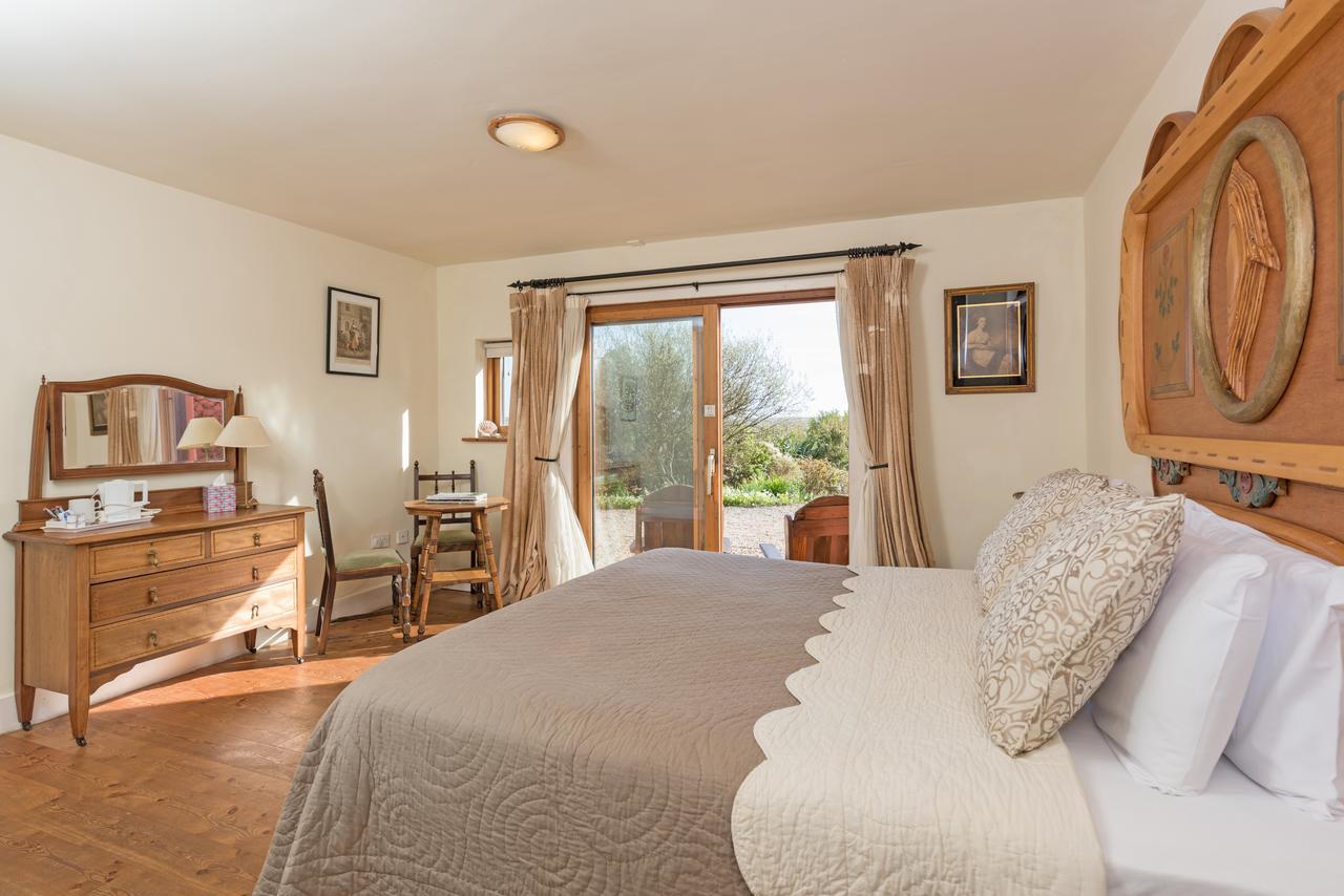 Dolphin Beach House Hotel Clifden Esterno foto