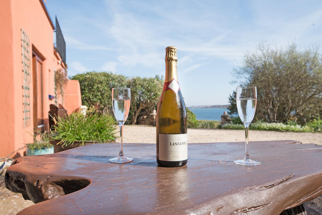 Dolphin Beach House Hotel Clifden Esterno foto
