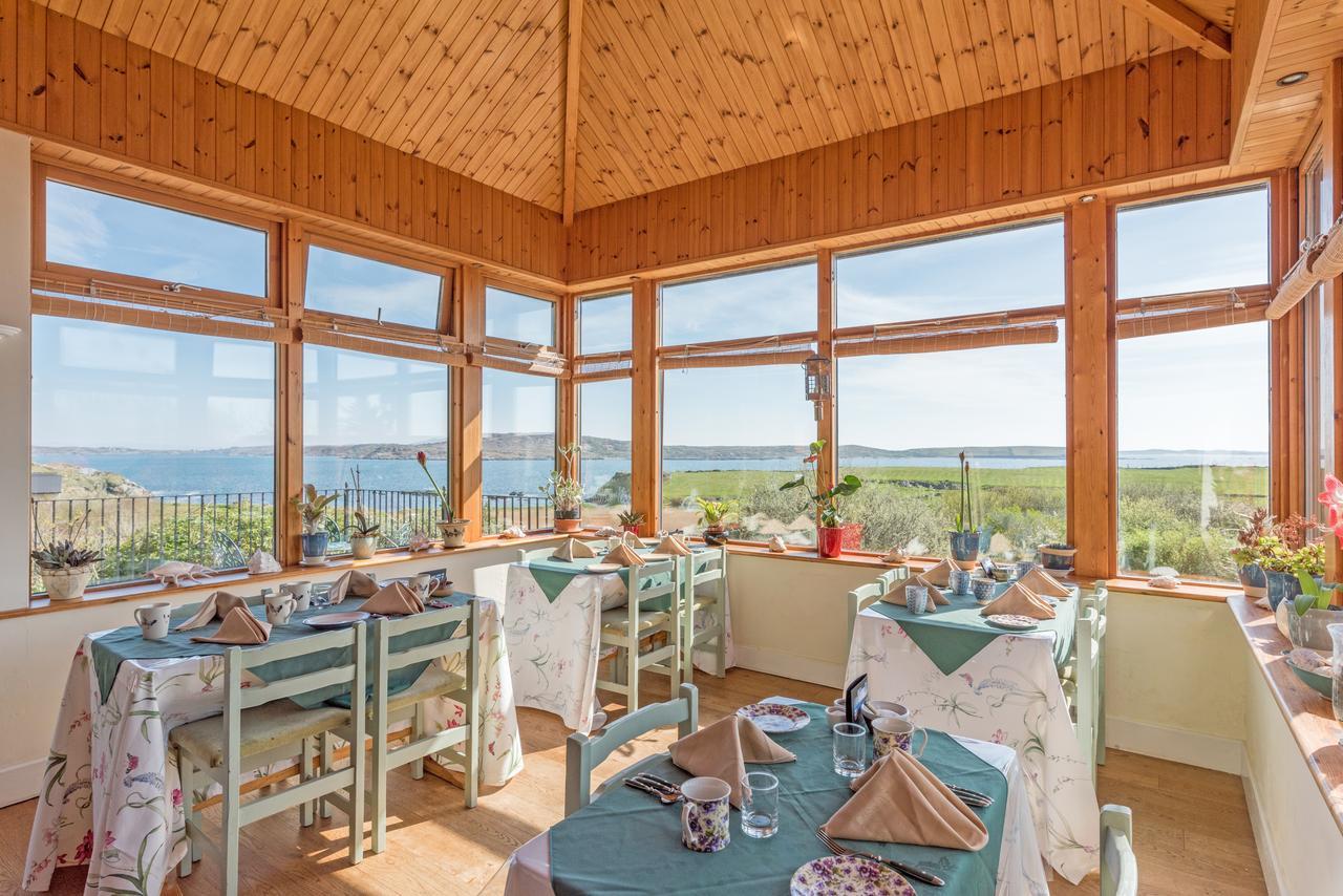 Dolphin Beach House Hotel Clifden Esterno foto